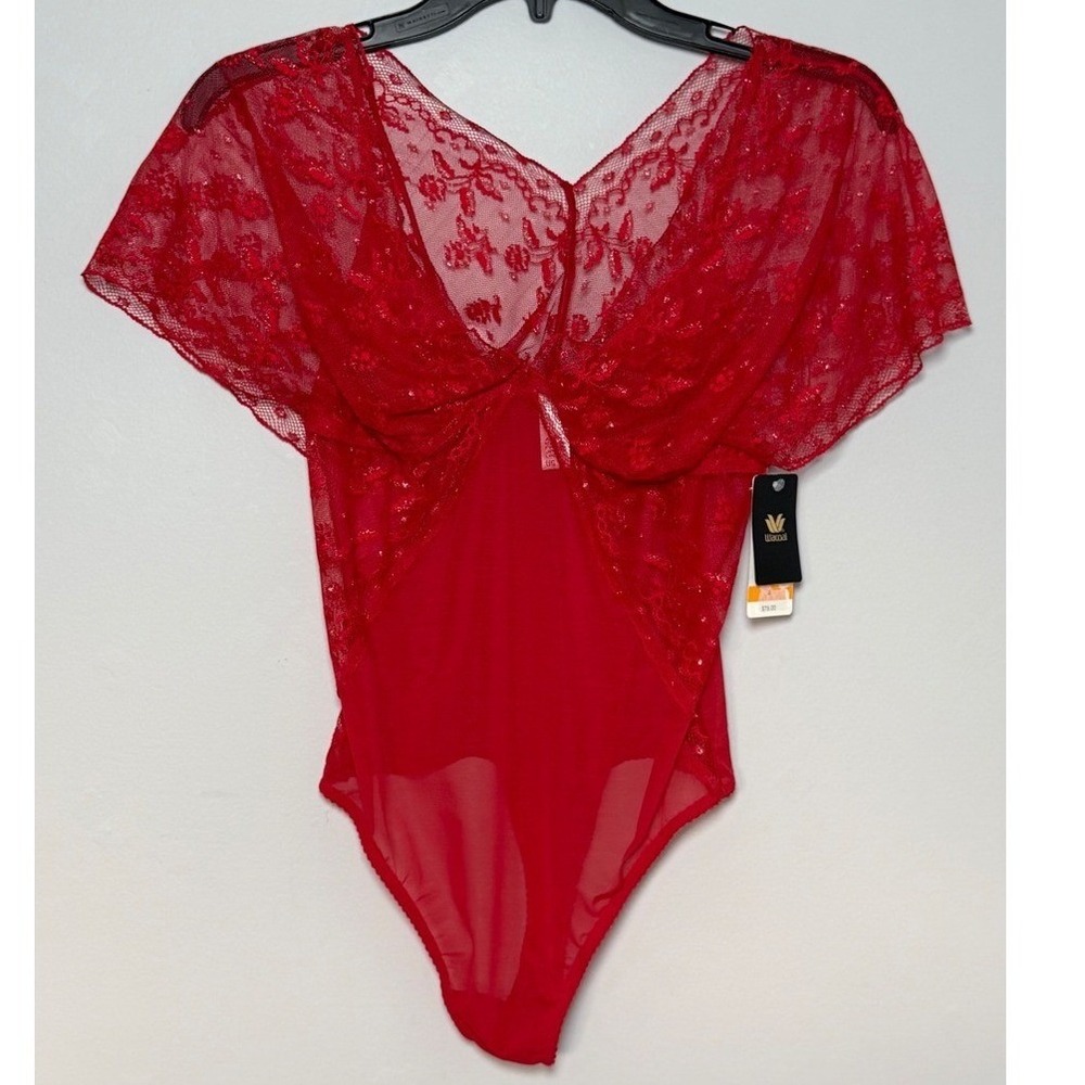 Wacoal Red Lace Floral Shimmer Bodysuit V-Neck Short Sleeve 836333 New